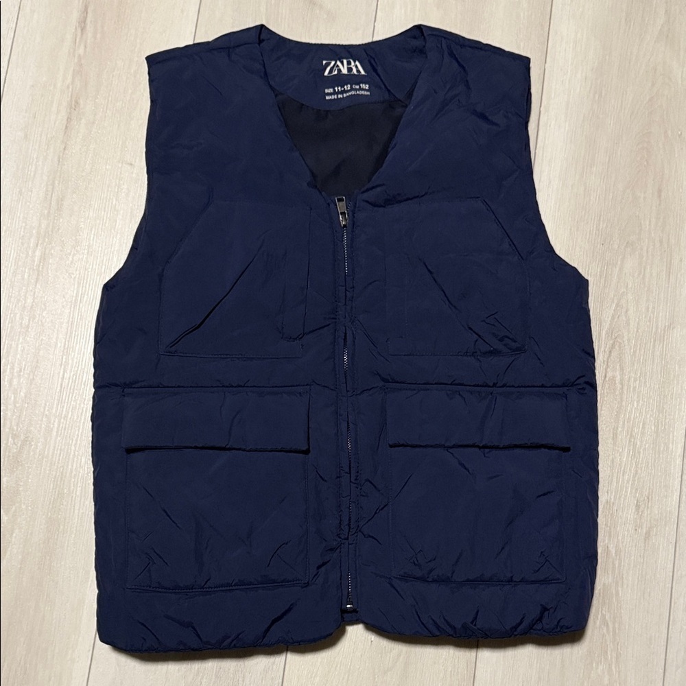 Zara Boys Dark Blue Quilted Vest with Zipper & Pockets size 11-12